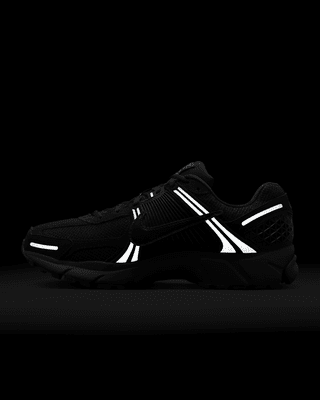NIKE公式】ナイキ ズーム ボメロ 5 メンズシューズ.オンライン